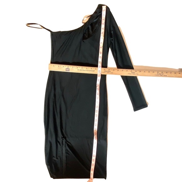 21 Saints Midi One-shoulder Cocktail Dress with Cutout on Left Shoulder size M - Picture 10 of 10